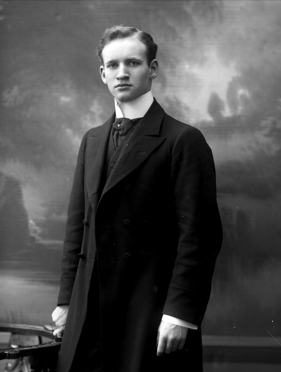 Gustav Borgen, NFB.03574