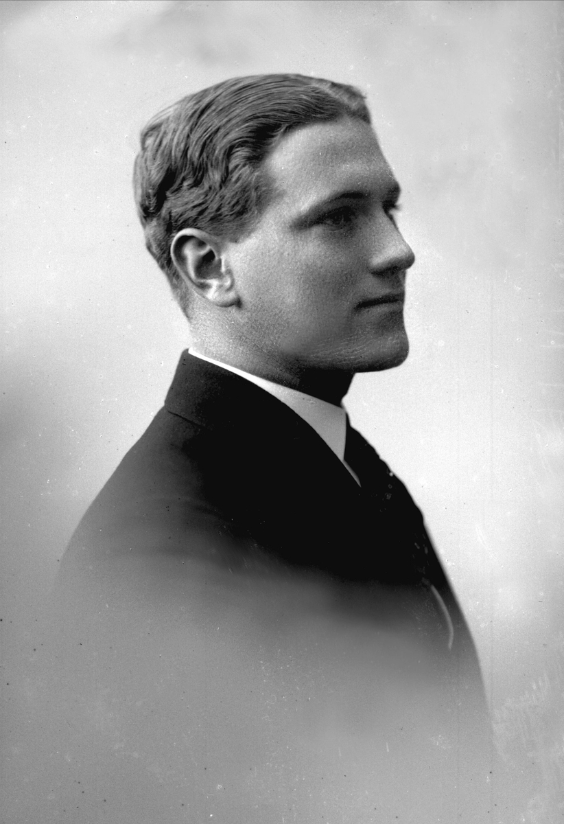 Gustav Borgen, NFB.04093