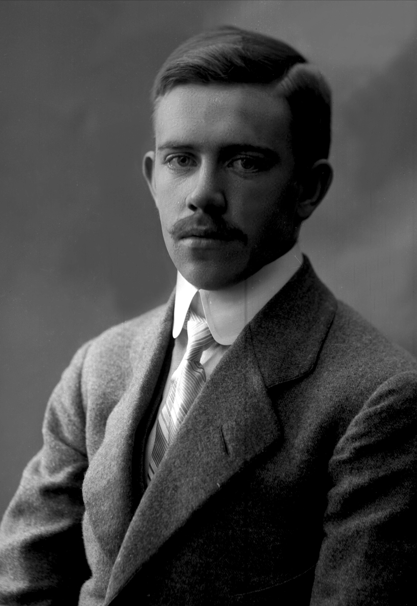 Gustav Borgen, NFB.04527
