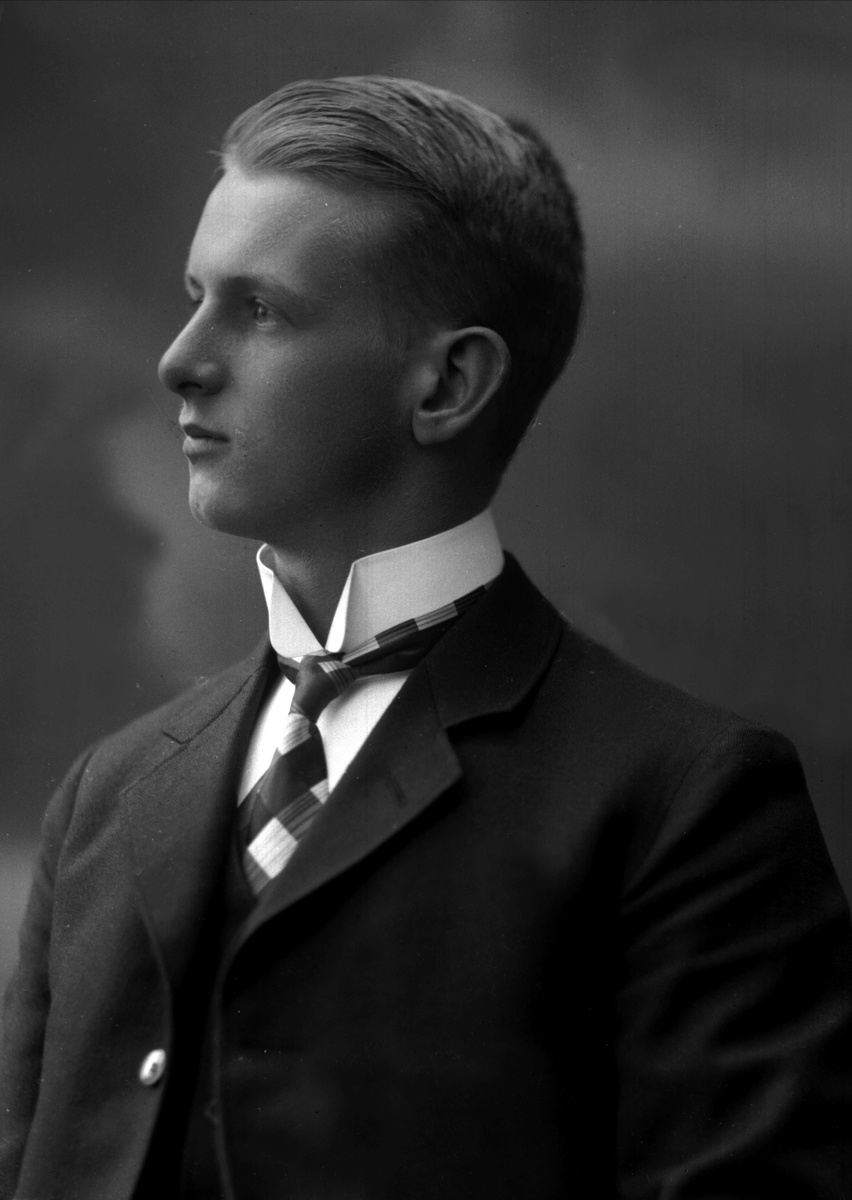 Gustav Borgen, NFB.04622