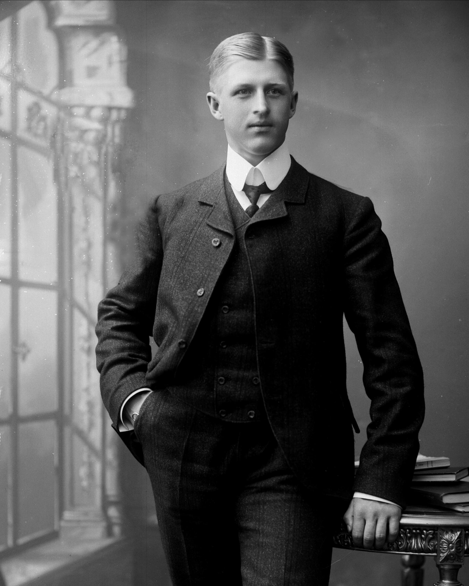 Gustav Borgen, NFB.05600