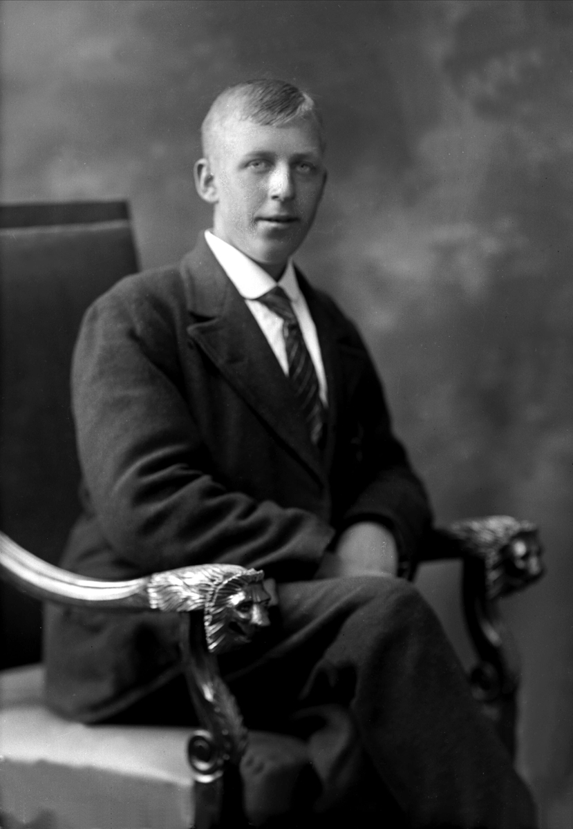 Gustav Borgen, NFB.06260