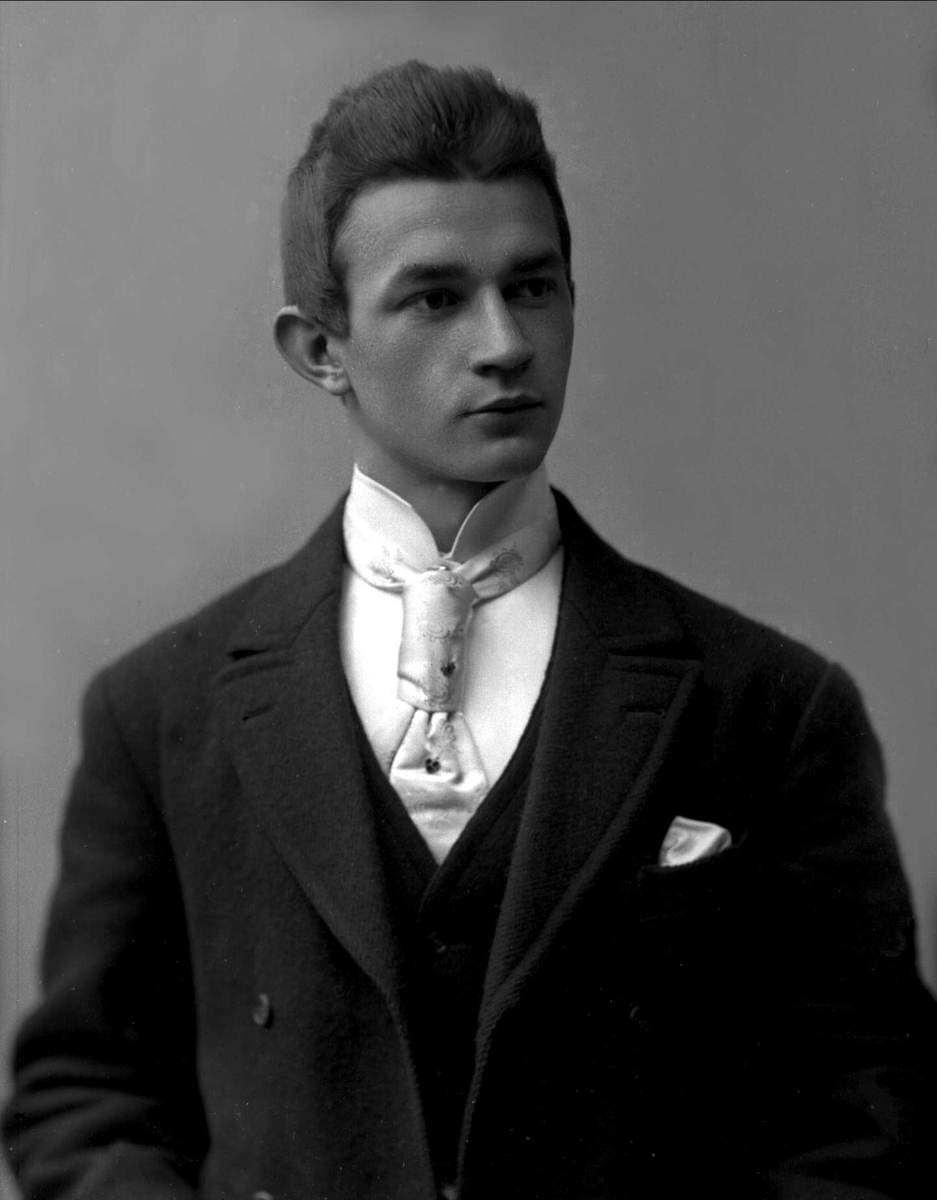 Gustav Borgen, NFB.08109