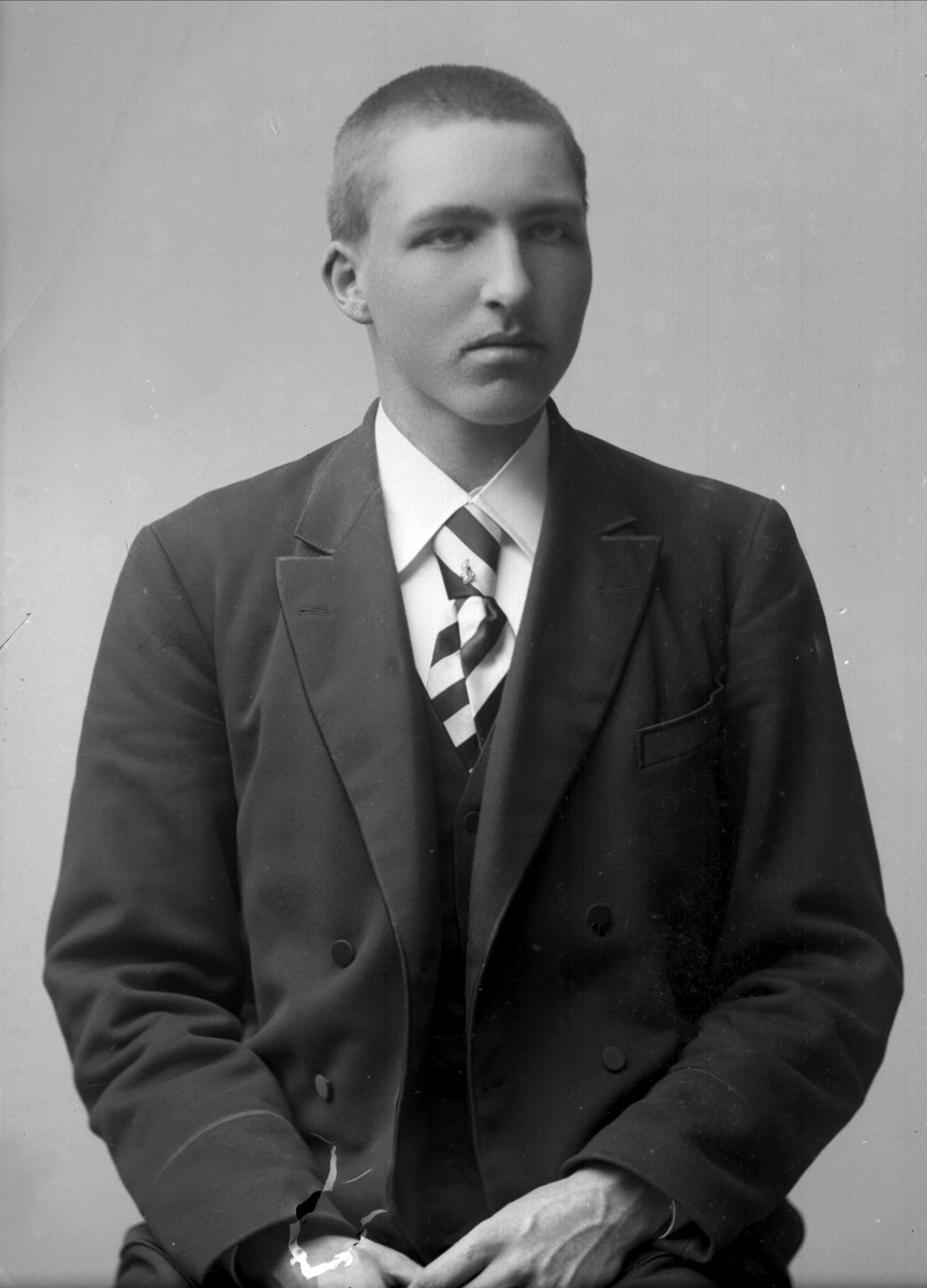 Gustav Borgen, NFB.14982