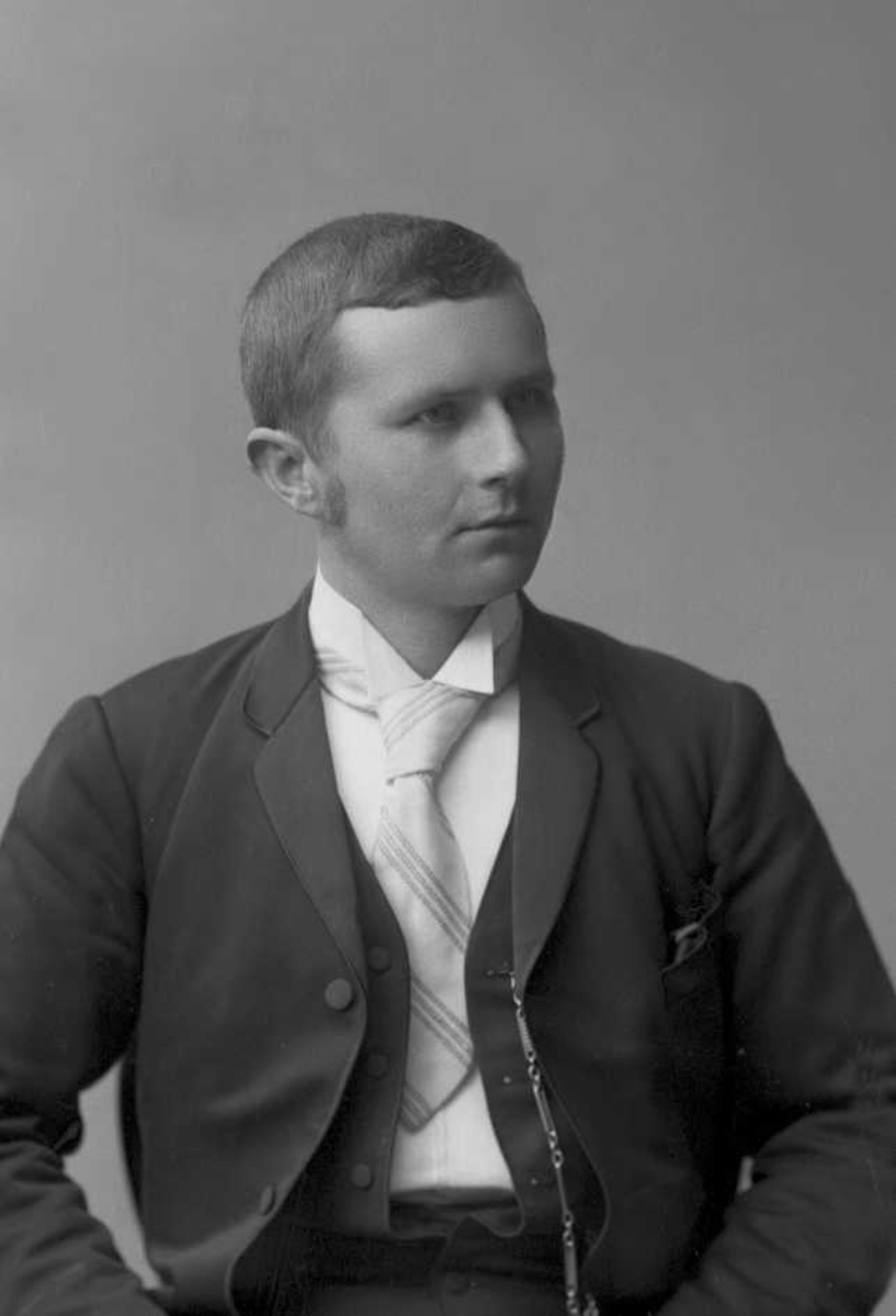 Gustav Borgen, NFB.15779