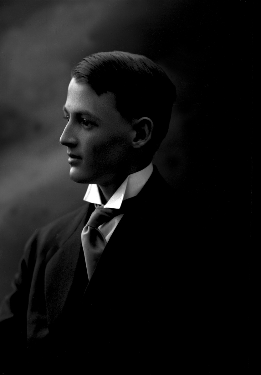 Gustav Borgen, NFB.20327