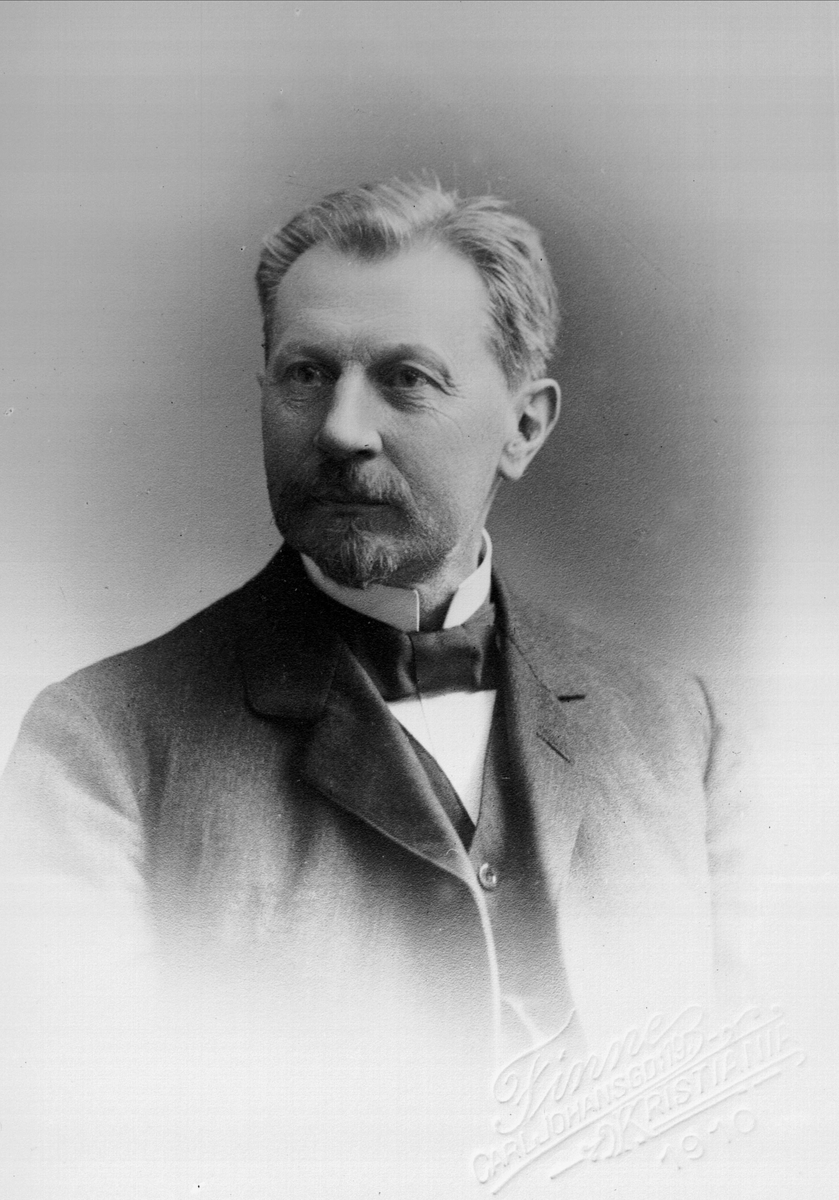 Gustav Borgen, Avfotografering.