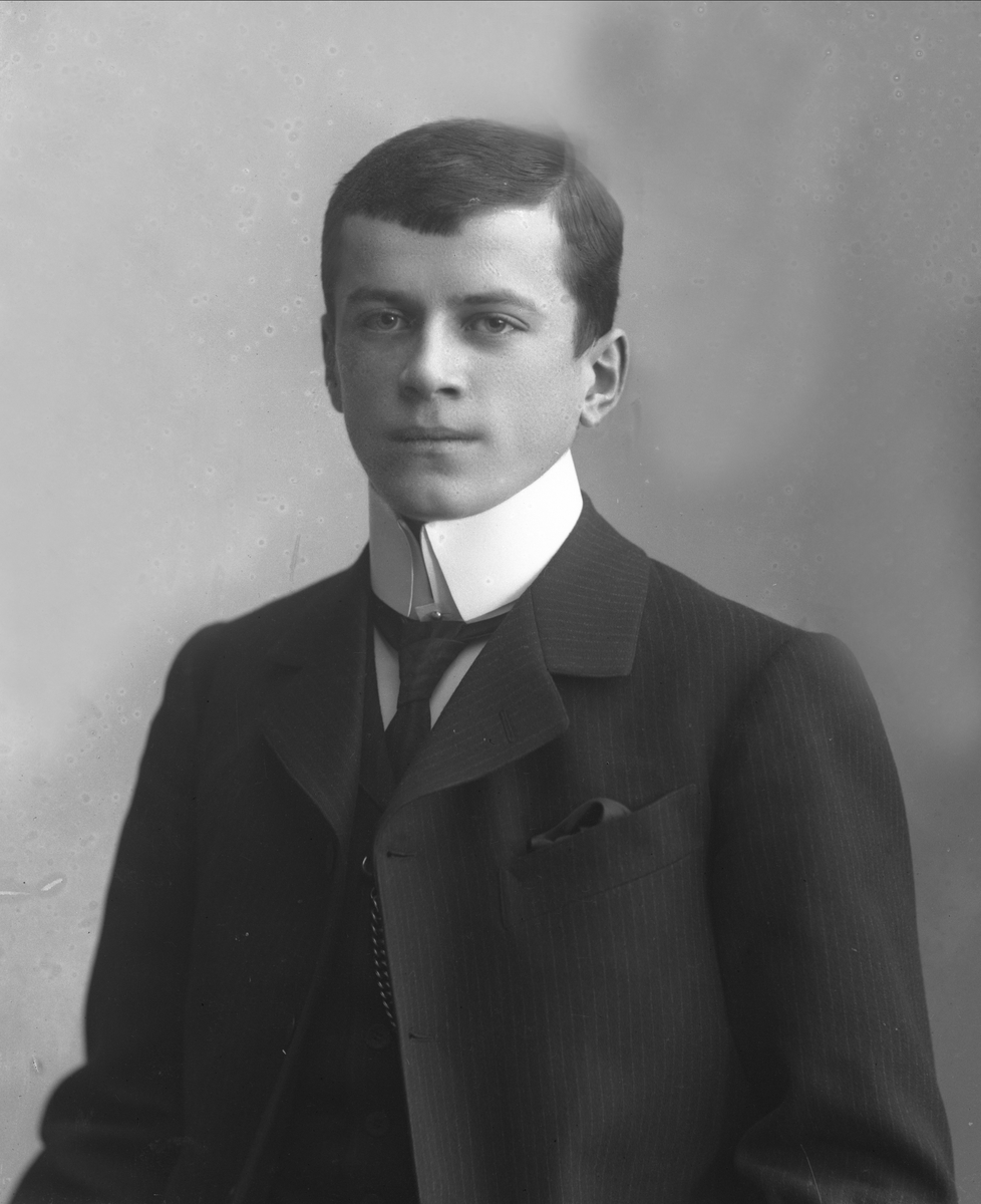 Gustav Borgen, NFB.25812