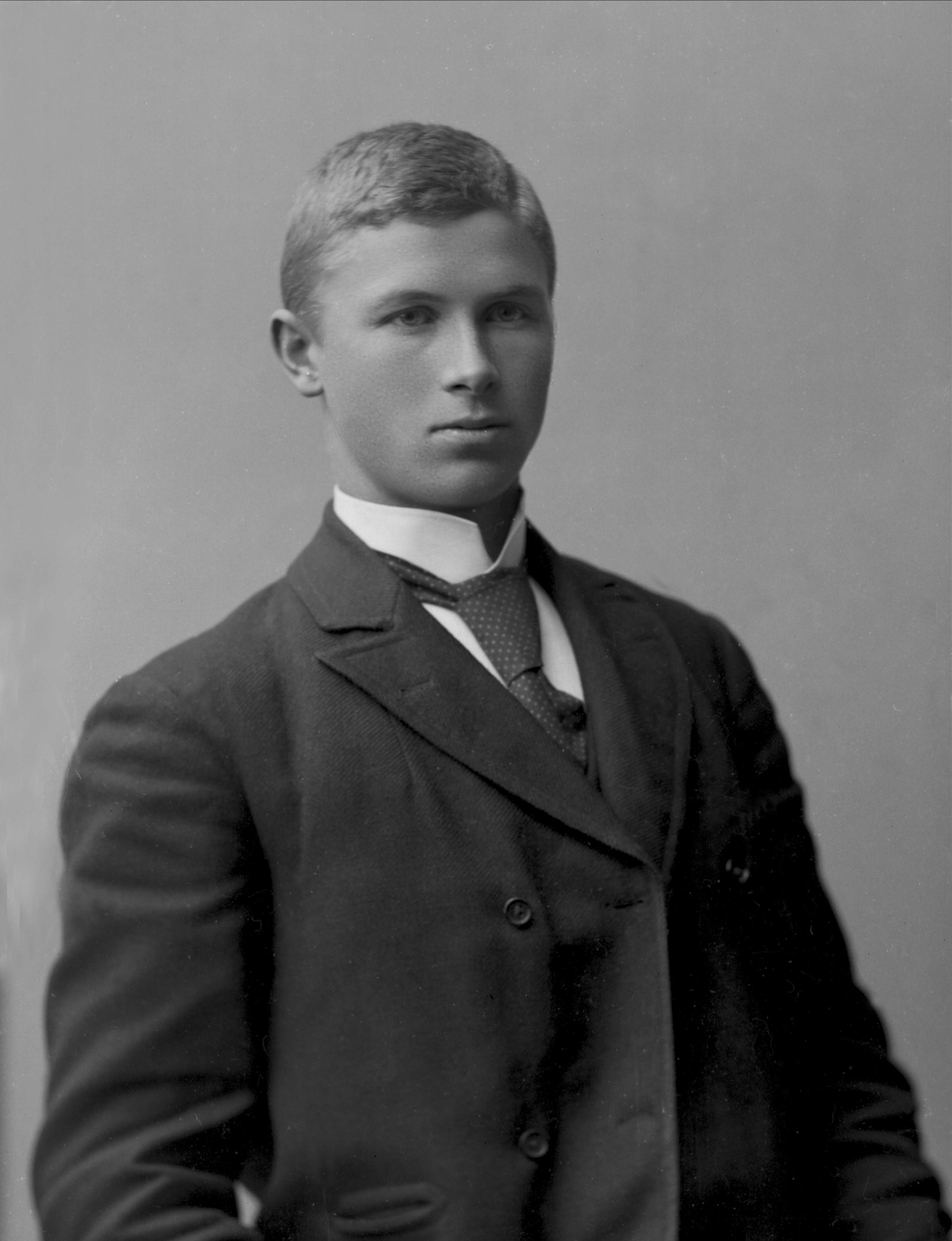 Gustav Borgen, NFB.26851
