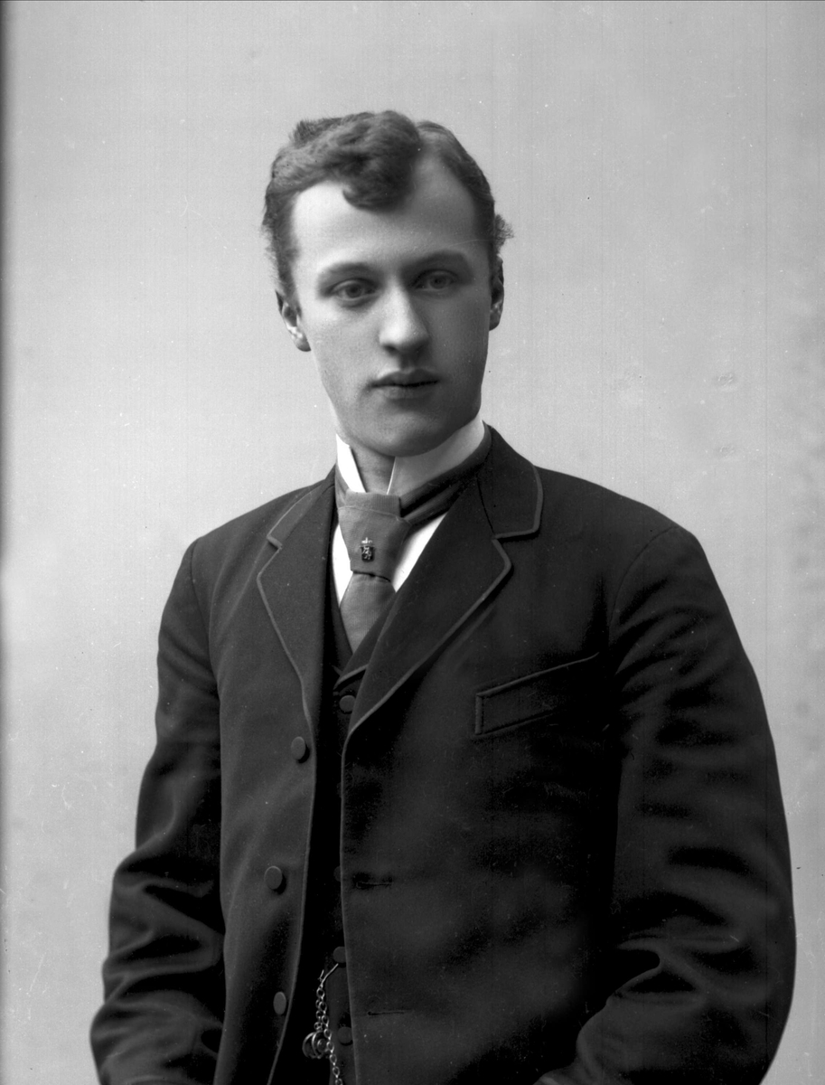 Gustav Borgen, NFB.27797