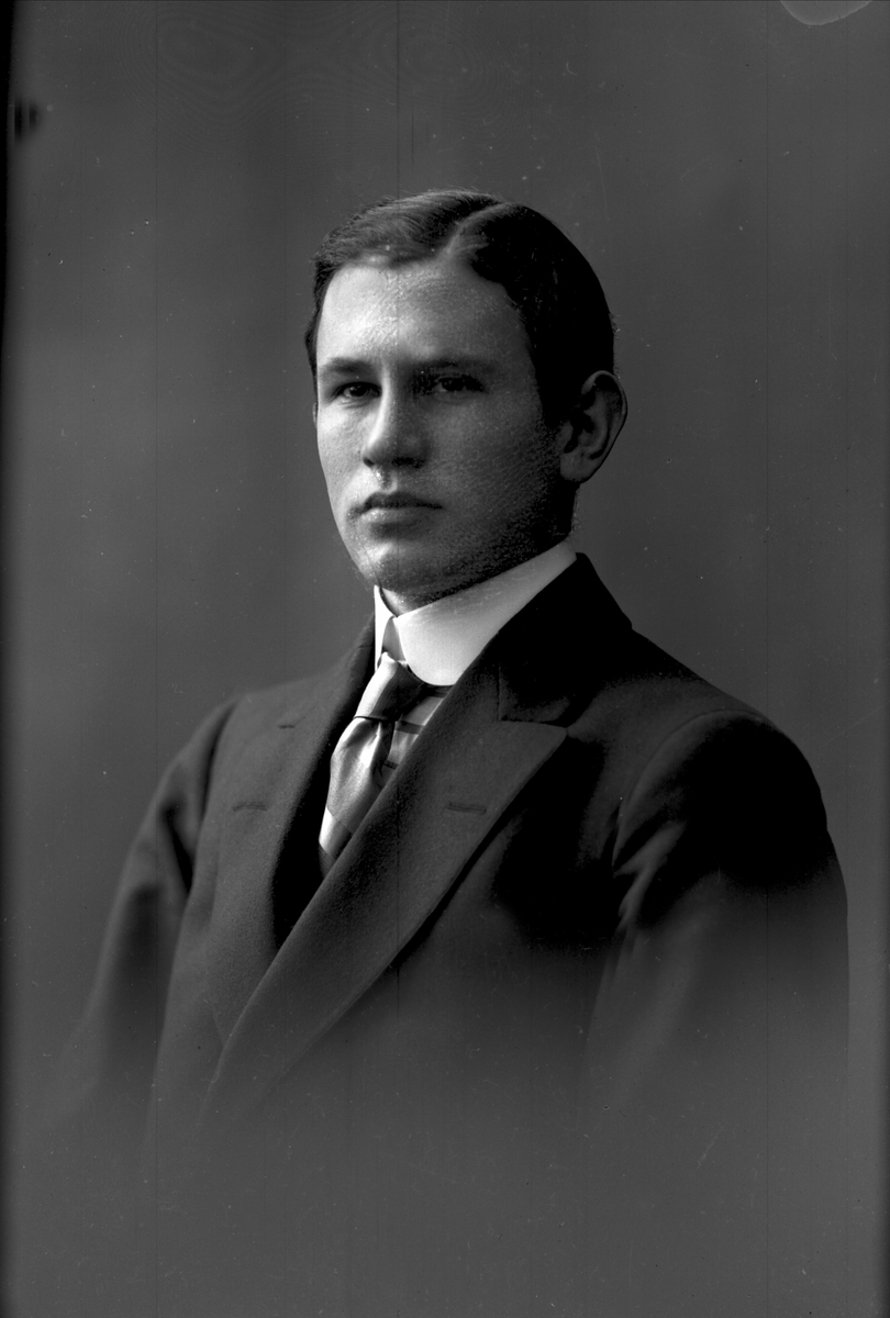 Gustav Borgen, NFB.28430