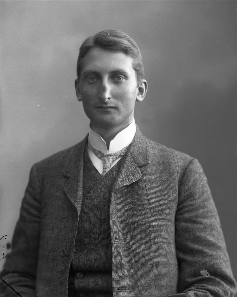 Gustav Borgen, NFB.32508