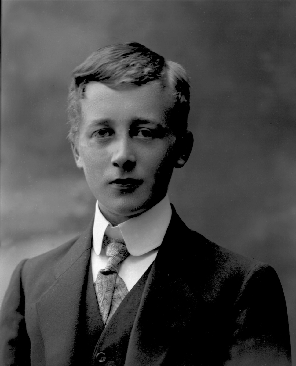 Gustav Borgen, NFB.34966