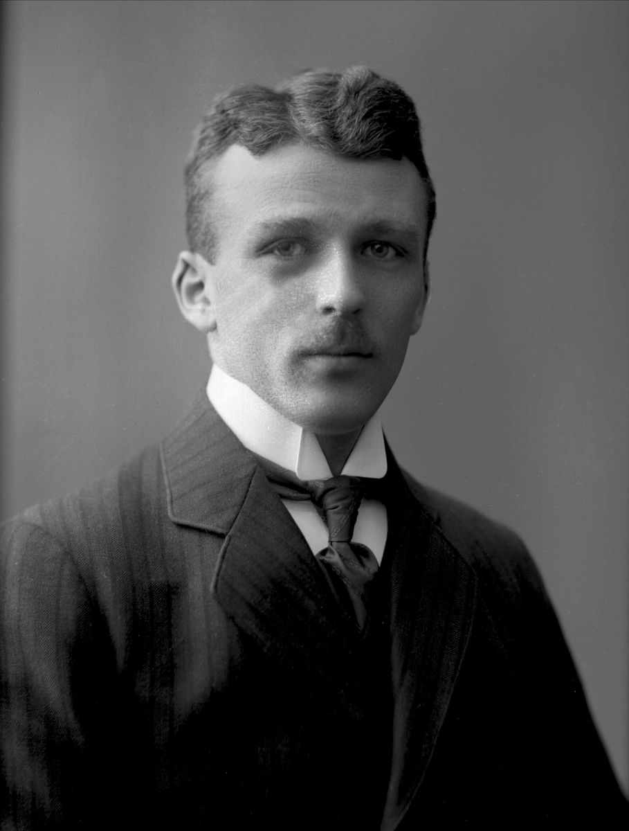 Gustav Borgen, NFB.34968