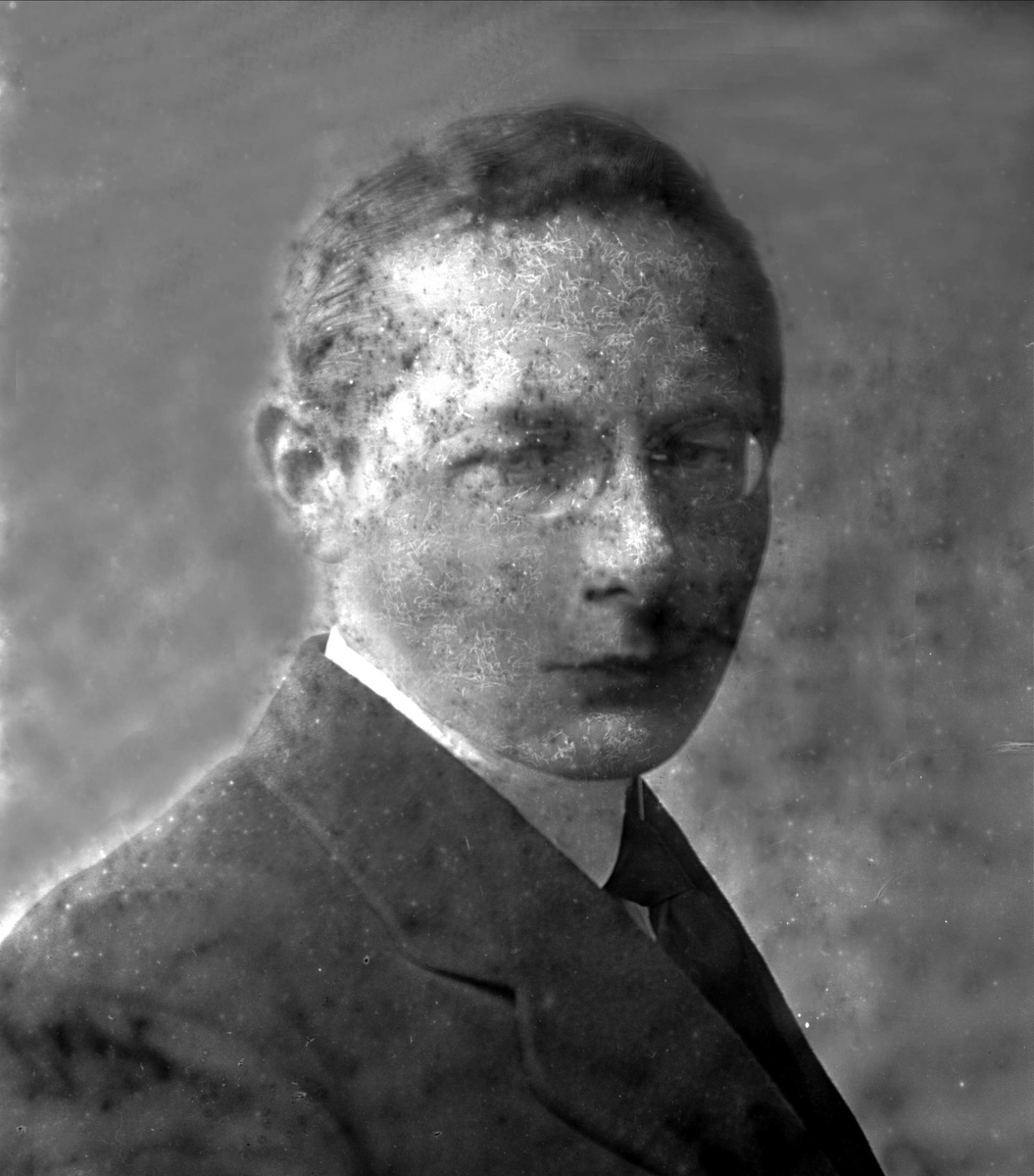 Gustav Borgen, NFB.35341