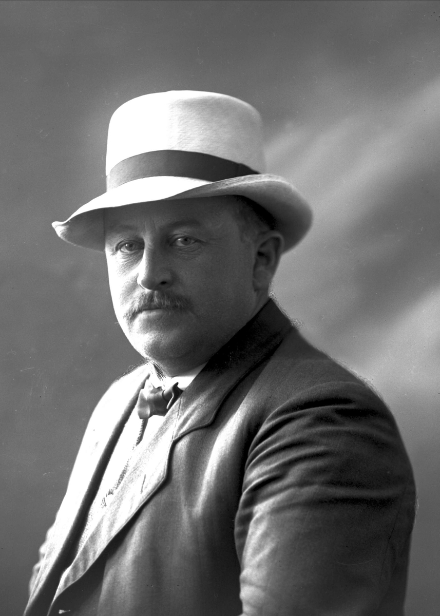Gustav Borgen, NFB.35372
