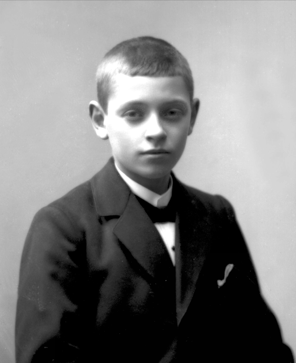 Gustav Borgen, NFB.35453