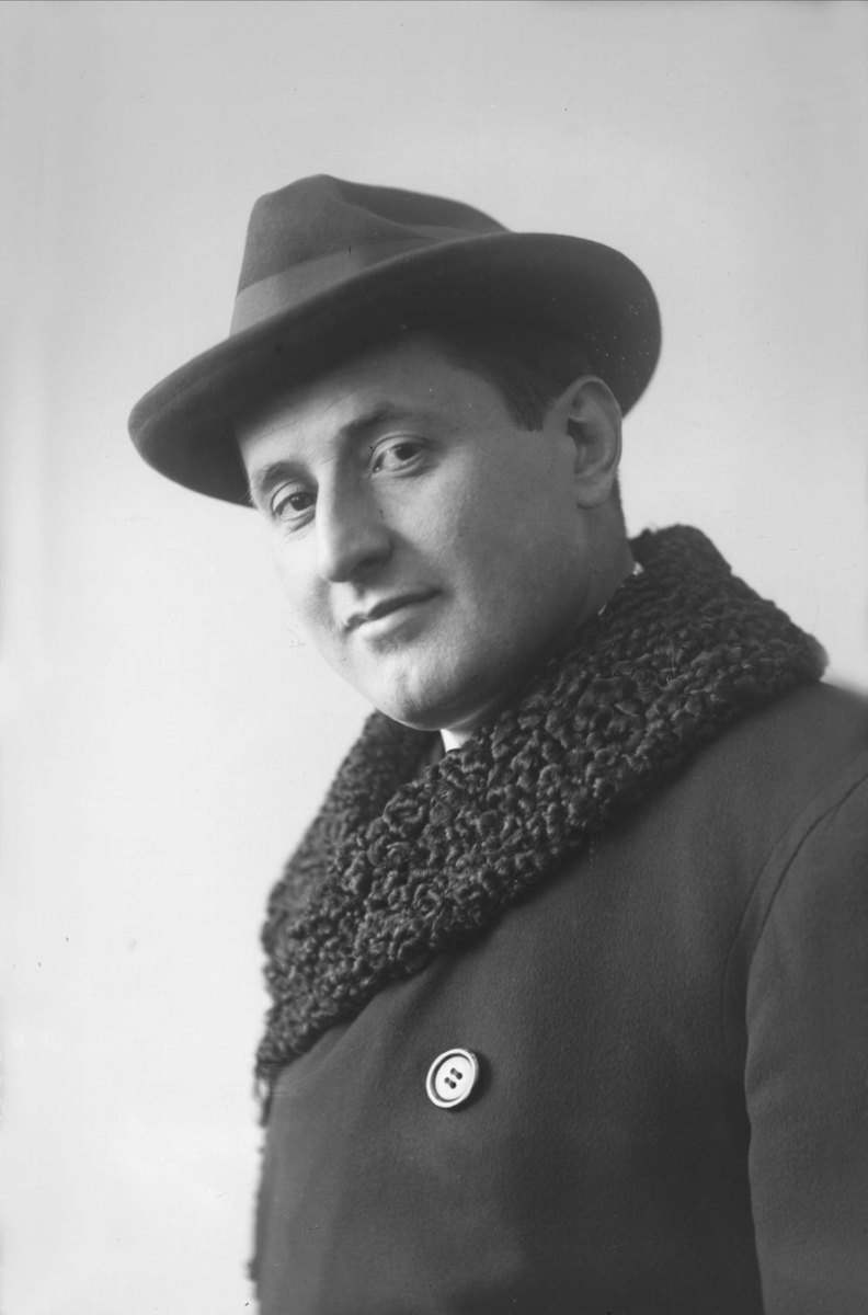Gustav Borgen, NFB.36854