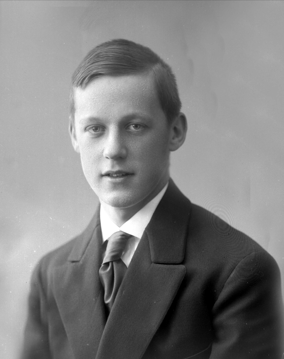 Gustav Borgen, NFB.36984