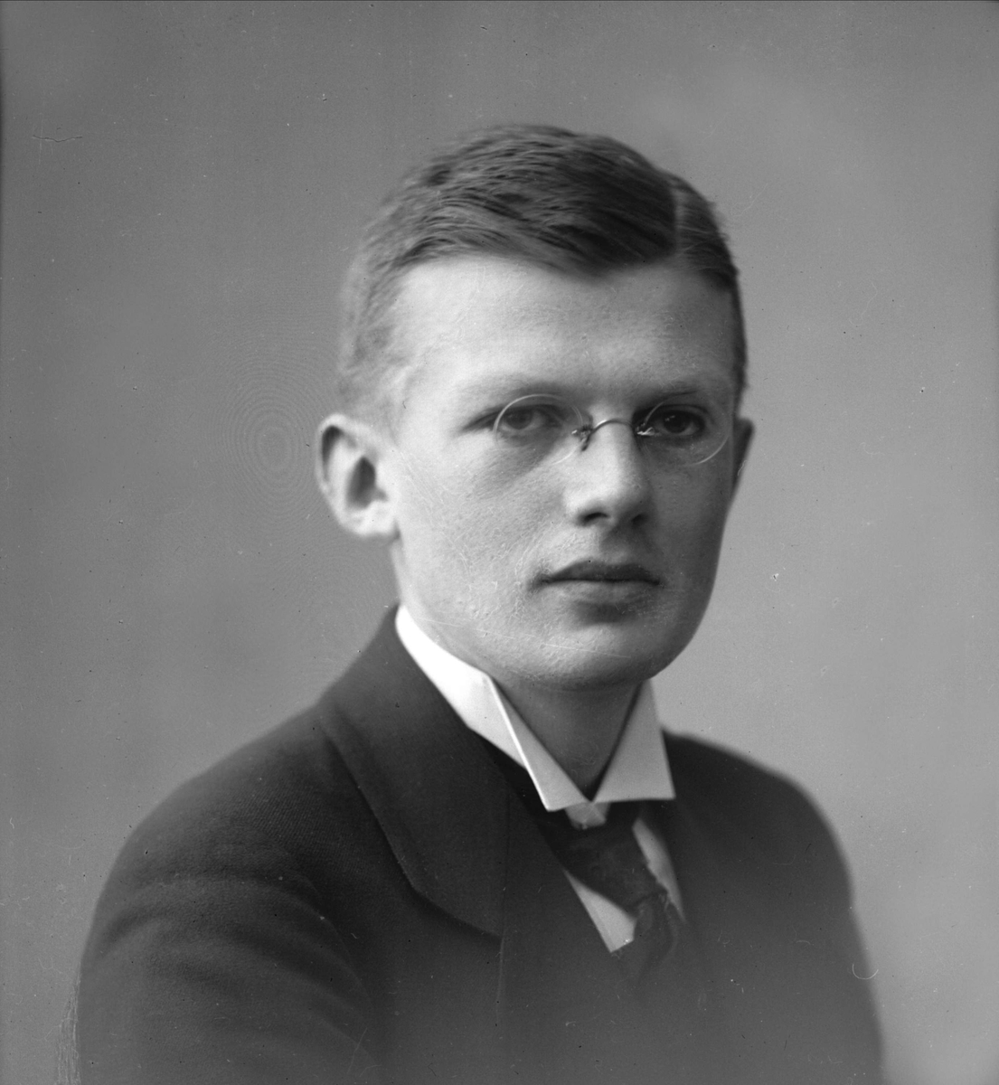 Gustav Borgen, NFB.37052