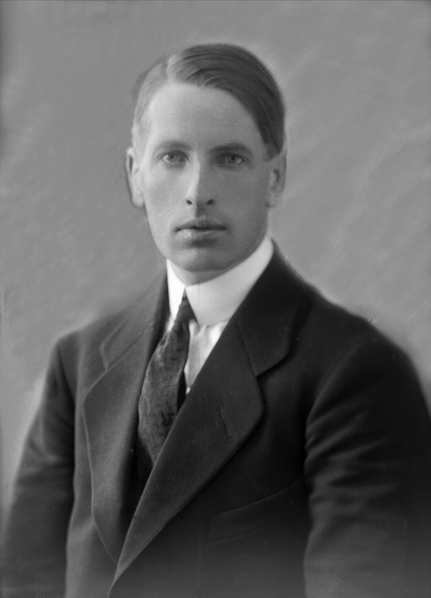 Gustav Borgen, NFB.37663