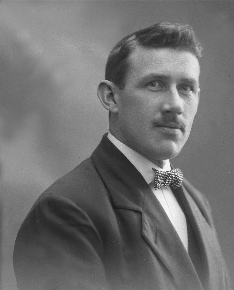 Gustav Borgen, NFB.38523