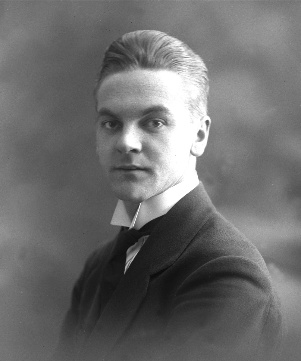 Gustav Borgen, NFB.39675