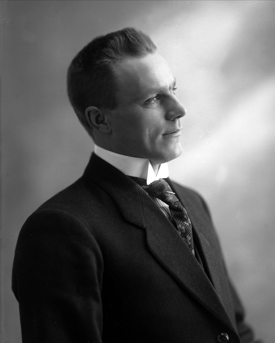 Gustav Borgen, NFB.40034