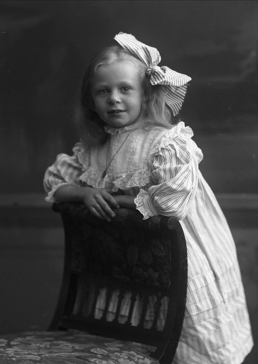 Gustav Borgen, NFB.40974