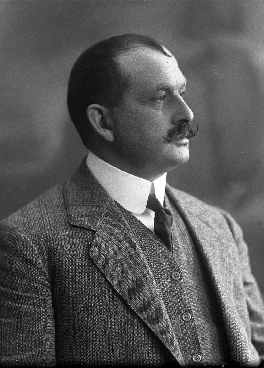 Gustav Borgen, NFB.40977