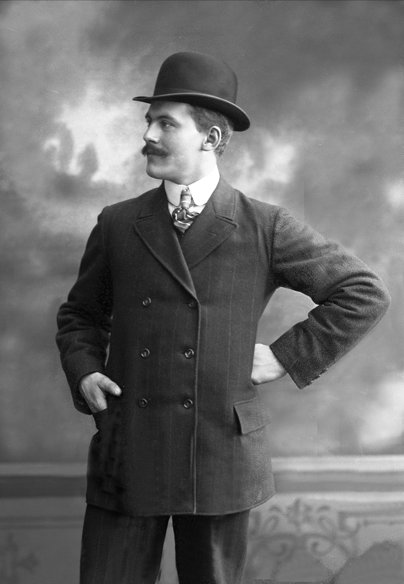 Gustav Borgen, NFB.43683