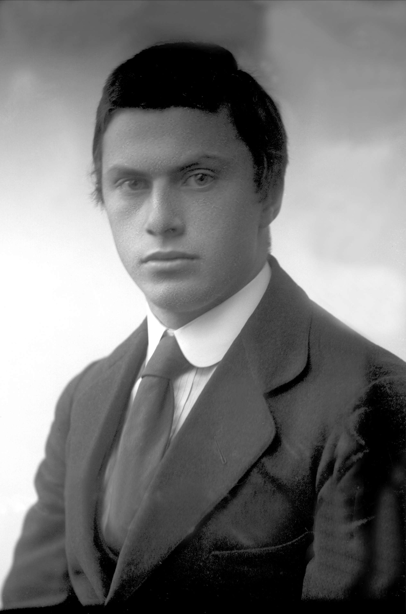 Gustav Borgen, NFB.44127