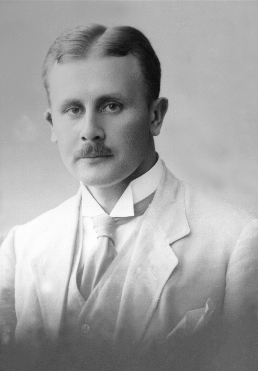 Gustav Borgen, NFB.44290