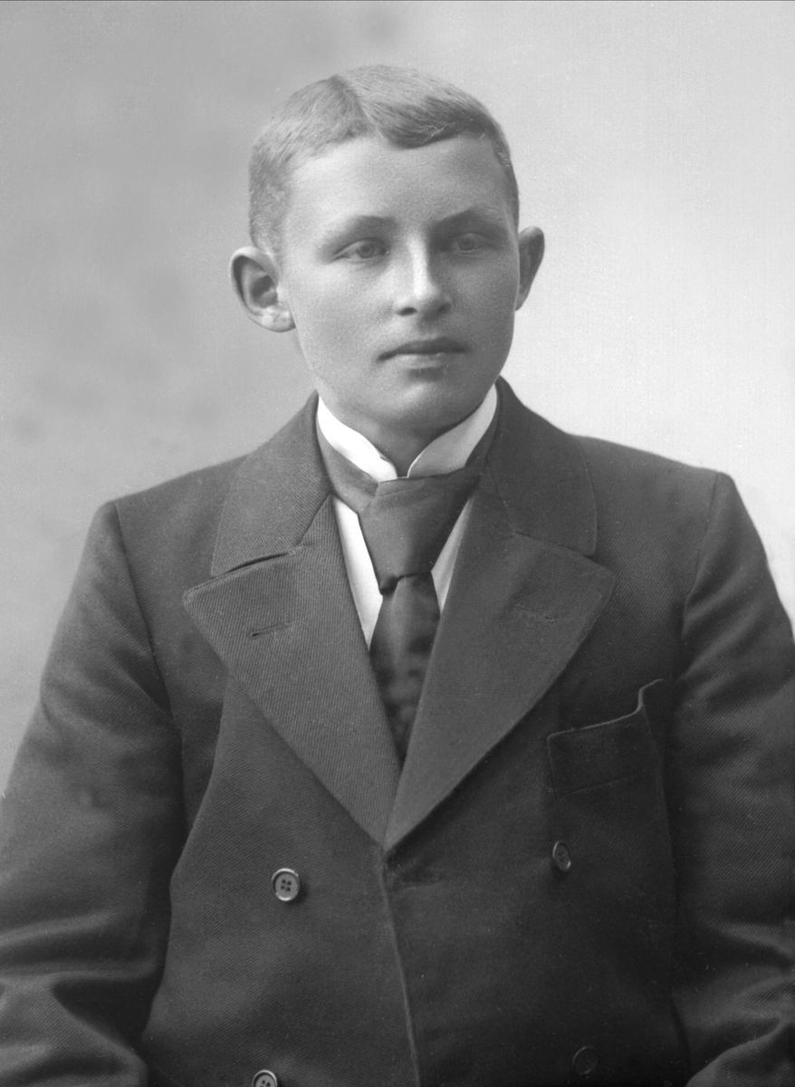 Gustav Borgen, NFB.44350