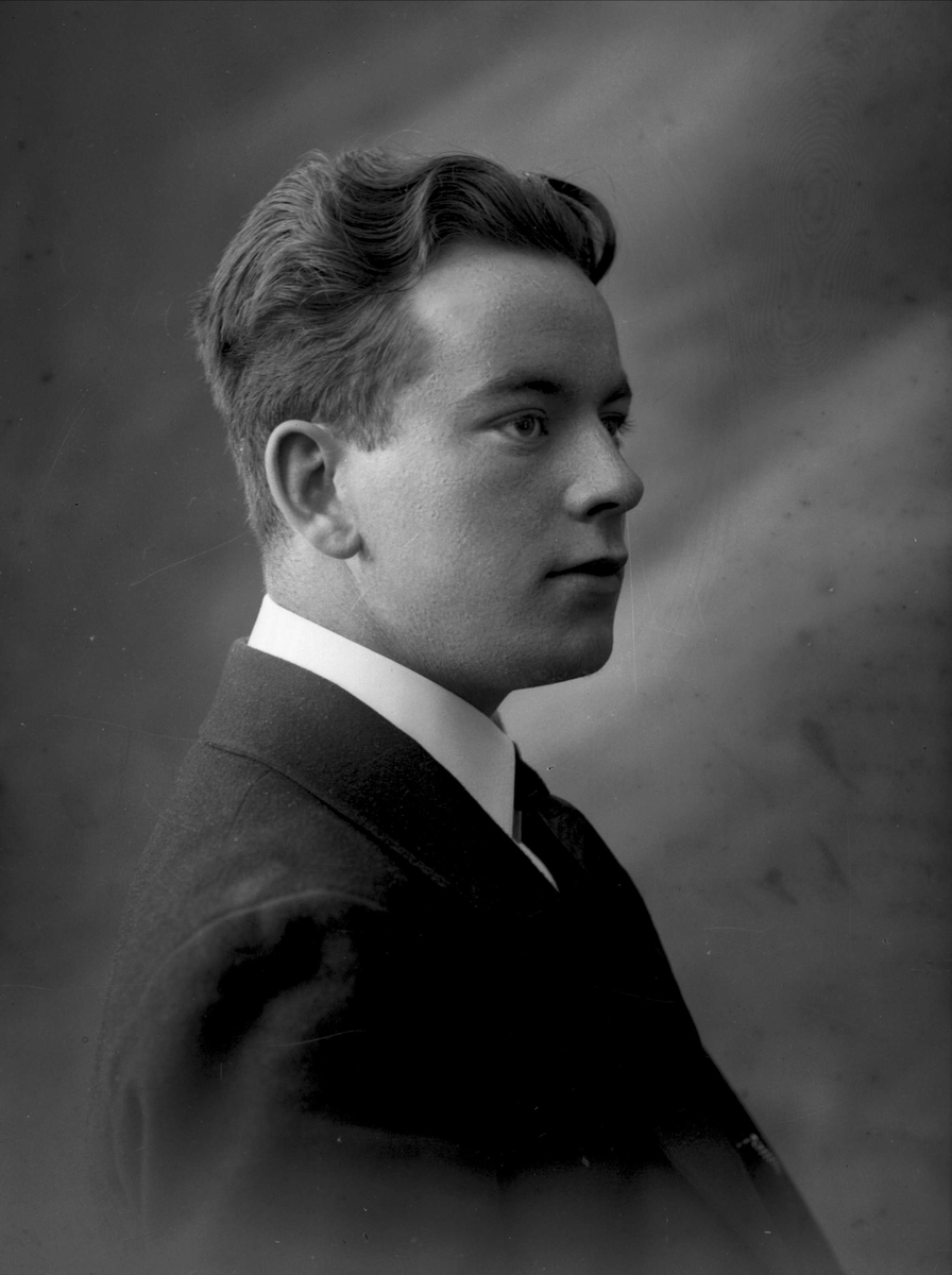 Gustav Borgen, NFB.44410