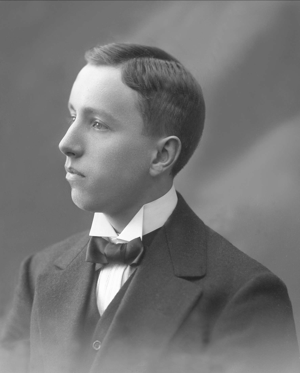 Gustav Borgen, NFB.44742