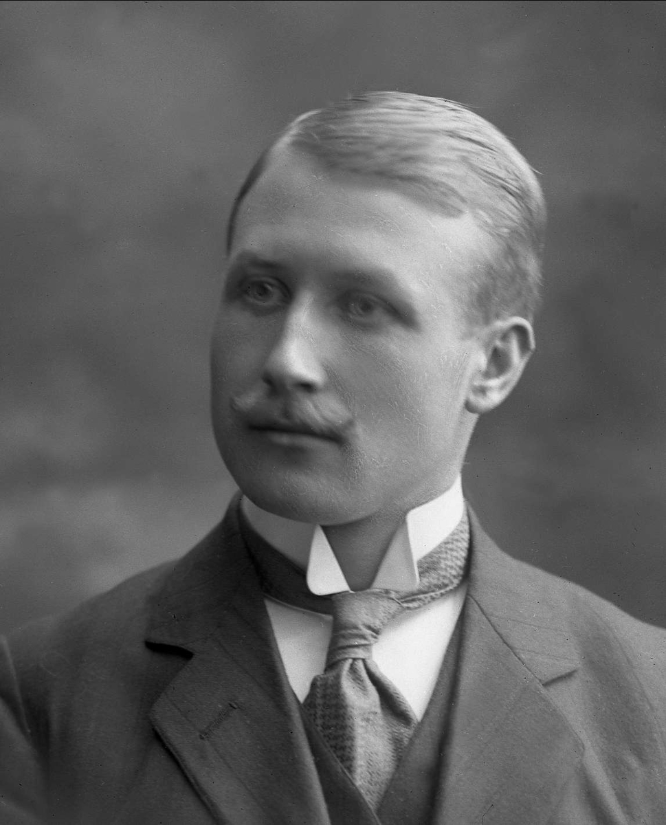 Gustav Borgen, NFB.44752