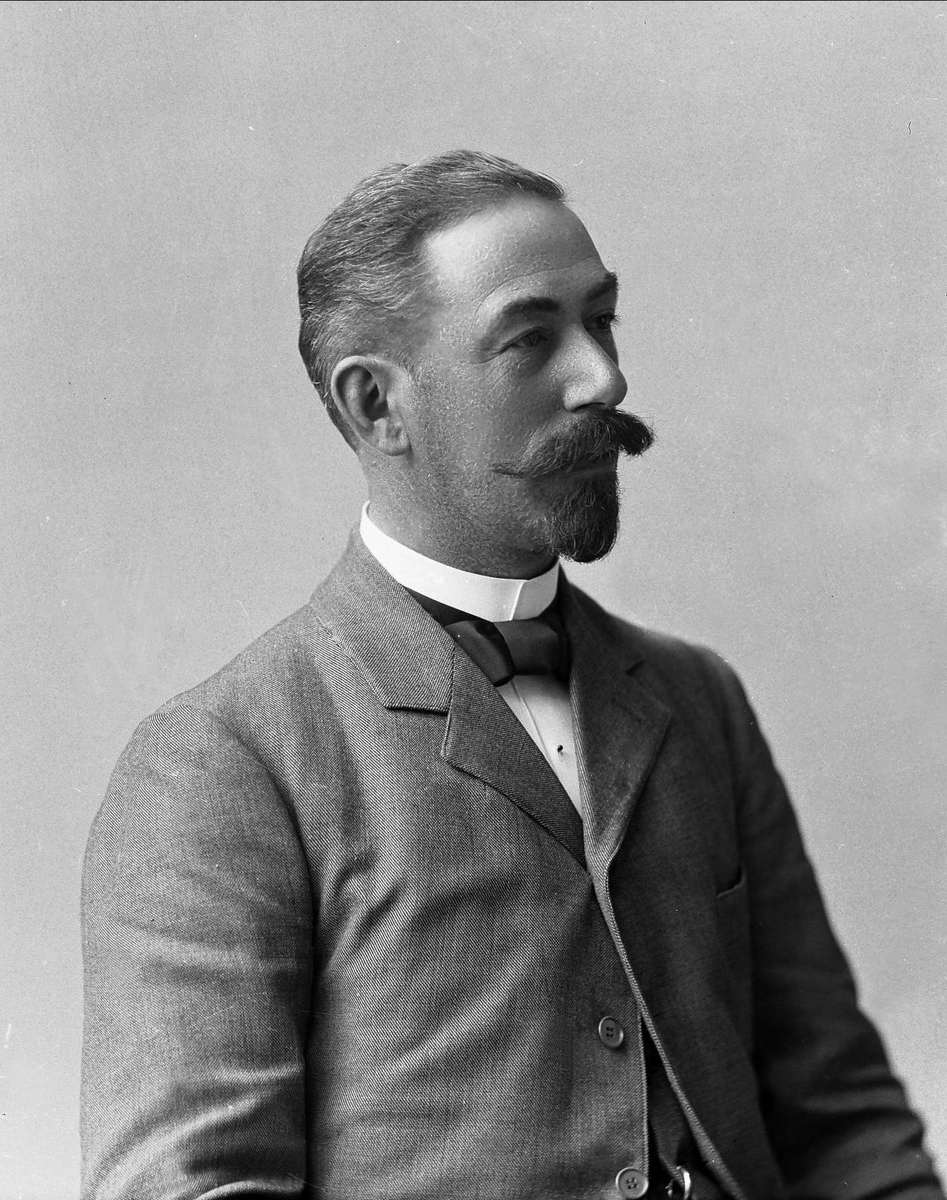 Gustav Borgen, NFB.44833