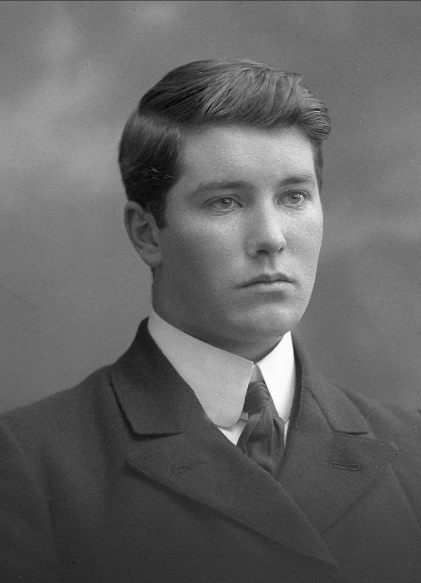Gustav Borgen, NFB.44843