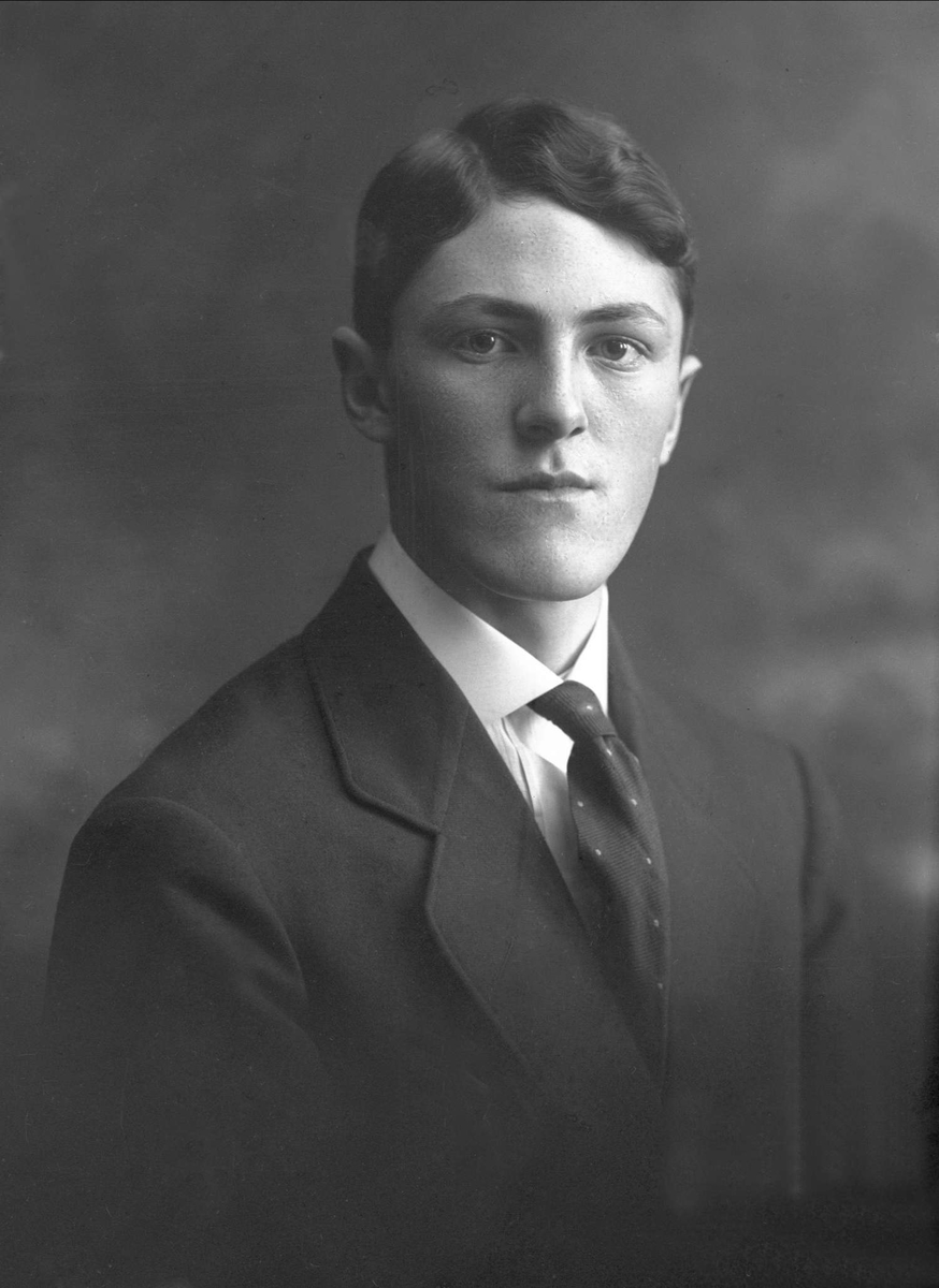 Gustav Borgen, NFB.44919