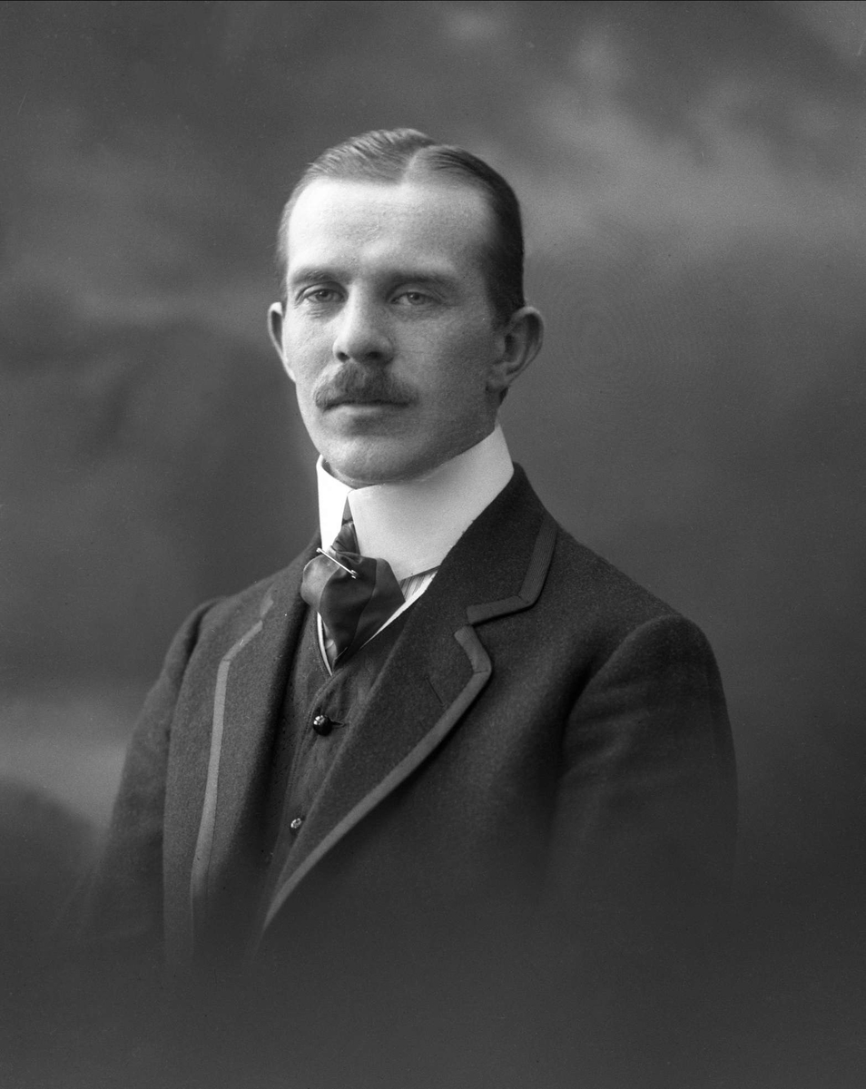 Gustav Borgen, NFB.45177