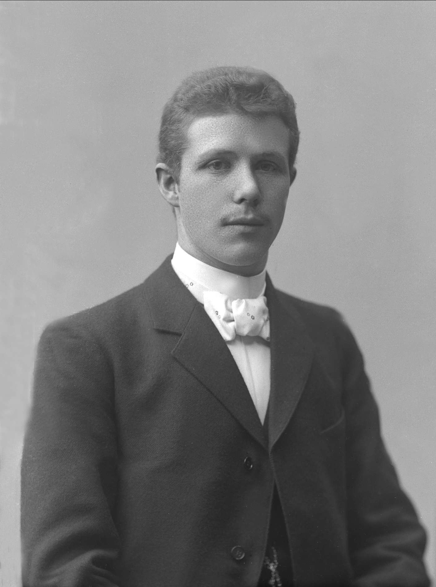 Gustav Borgen, NFB.45905
