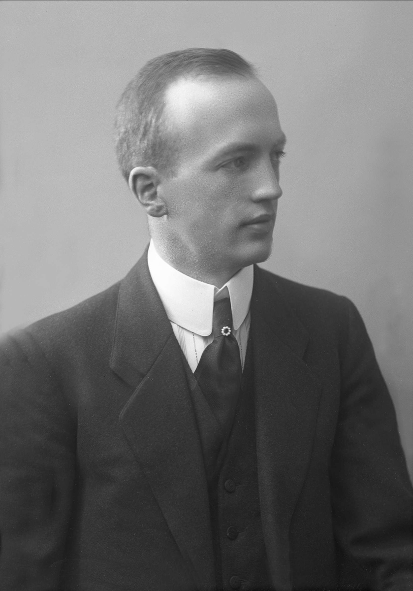 Gustav Borgen, NFB.46497