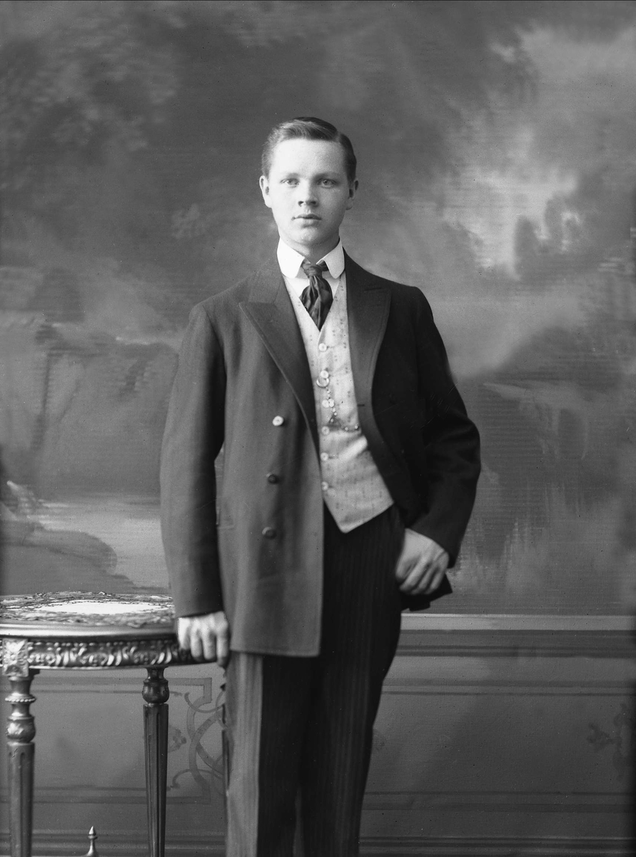 Gustav Borgen, NFB.46695