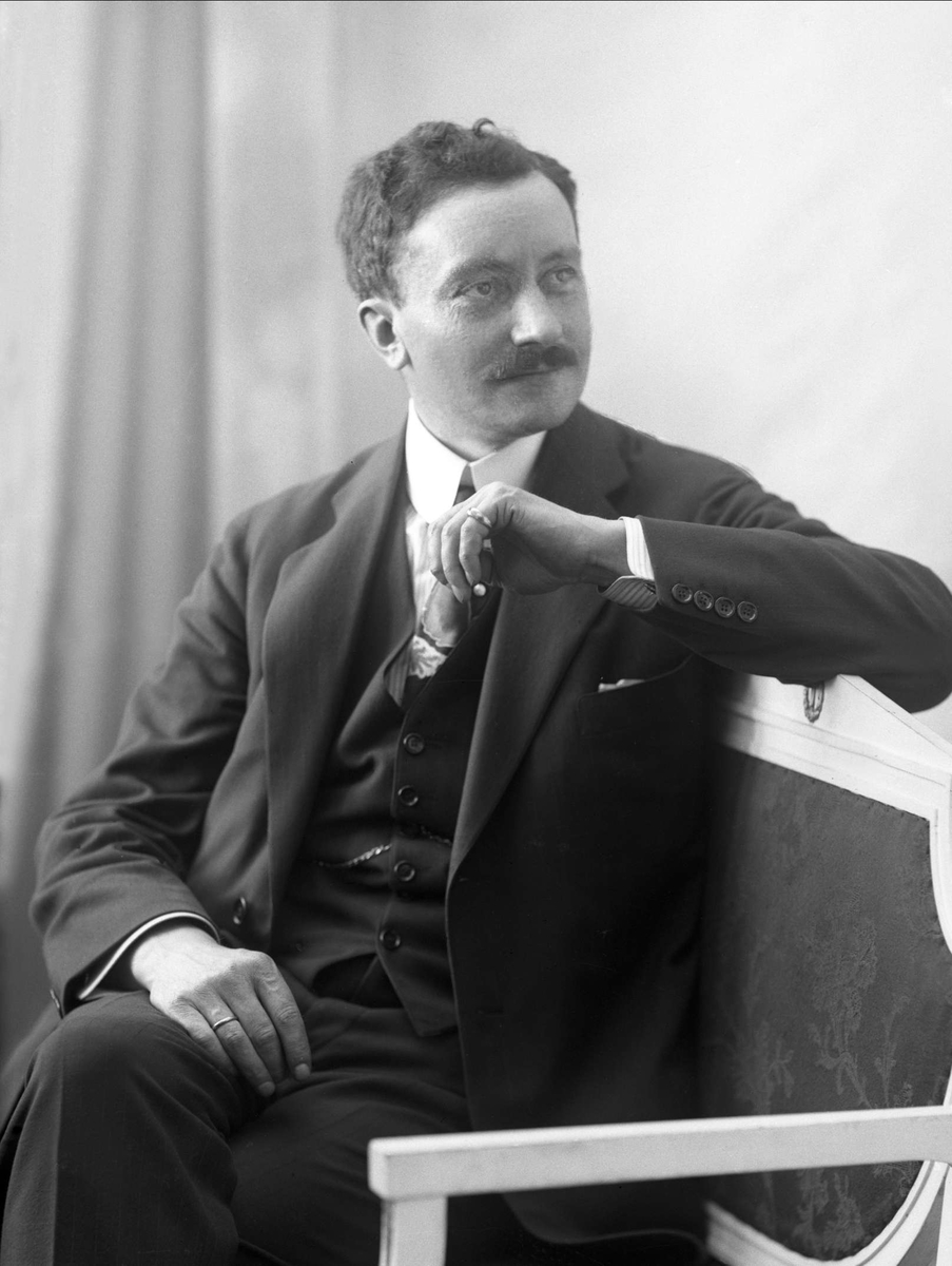 Gustav Borgen, NFB.47373