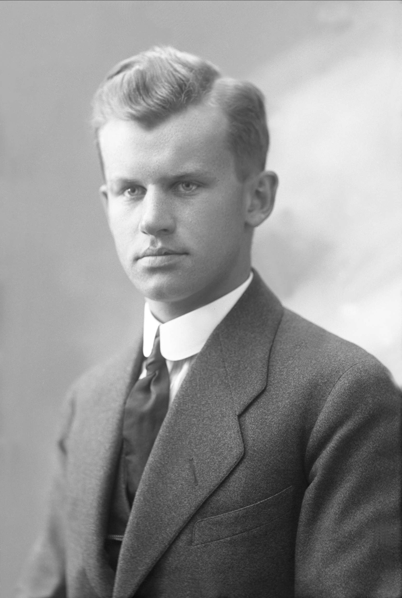Gustav Borgen, NFB.47568