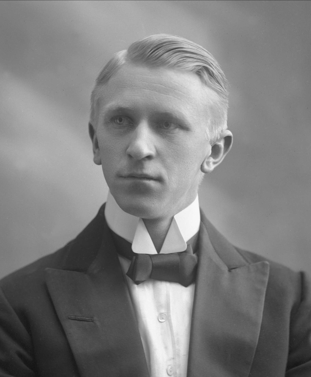 Gustav Borgen, NFB.47660