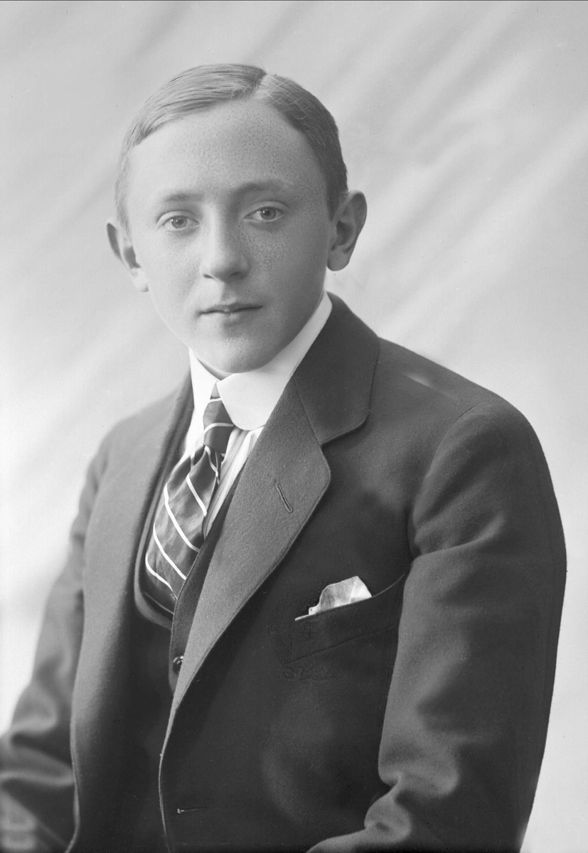 Gustav Borgen, NFB.49324
