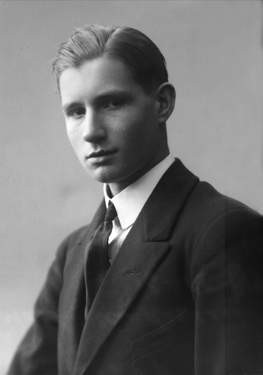 Gustav Borgen, NFB.49359
