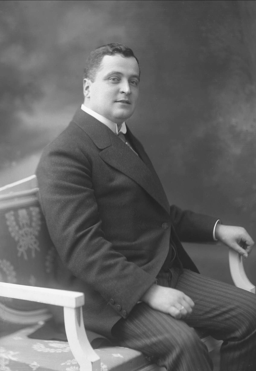 Gustav Borgen, NFB.49701
